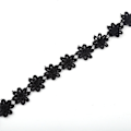 Miniatyrbillede 2 af 3: Sort Edging Lace Trim Øjelet Stof Til DIY Håndværk Kjole Halskæde Fremstilling(2#)