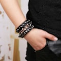 Miniatyrbilde 2 av 11: Punk Armbånd for Menn og Kvinner - Gotisk Svart Lærarmbånd med Nagler og Nagle Mansjetter, Justerbart Flerlagsarmbånd