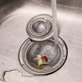 Miniatyrbillede 3 af 6: Afløbssi, Rustfrit Stål, Køkkenbordplade, Brusebad, Hårfælde, Badekar, 2 stk. (10,2 cm) {GKS}