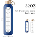 Miniatyrbild 6 av 7: Glasflaska med Bambulock - 1000ml Sportdrycksflaska med Tidsmarkering, Återanvändbar Stöttålig Silikonskalflaska för Fitness Gym Utomhus Dark Blue