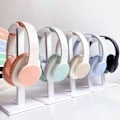 Pikkukuva 7 / 8: Langattomat kuulokkeet, Bluetooth 5.3 In-Ear langattomat kuulokkeet, HiFi-melua vaimentavat kuulokkeet sisäänrakennetulla mikrofonilla, kevyet ja kokoontaitettavat orange