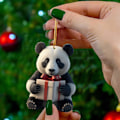 Miniatyrbillede 5 af 5: Kreativ bedårende tegneserie Panda hjem juletræ hængende pynt Akryl flad juledekorationer A A One Size