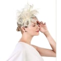 Miniatyrbillede 5 af 5: Fjerblomst Mesh Fascinator Hat Beige Med Hårklips Bryllup