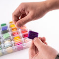 Miniatyrbilde 4 av 5: Embroderi oppbevaringsbokssett, vikleplate, viklemaskin,