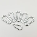 Pikkukuva 3 / 5: 5 kpl Karabiiniklipsiä Leirintään - 5cm Mini Jousi Urheilu