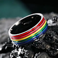 Miniatyrbillede 3 af 5: Pride Regnbue Fidget Ringe - Kærlighed er Kærlighed Bryllupsring til Mænd, 8mm Bryllupsring med Regnbue Mønster Sort/Sølv/Guld