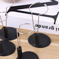 Miniatyrbillede 3 af 5: 4 Sorte Dukkestader 15cm Dukke Suit Model Står Figur Pige Dukke