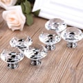 Miniatyrbilde 4 av 4: 6 Krystallhåndtak, 30 mm diamantkrystall skuffeskapsdør