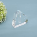 Miniatyrbillede 3 af 5: En akryl rose-displayramme, enkelt ægte rose hjerteformet