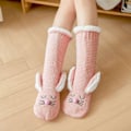 Miniatyrbild 3 av 5: 1 par rosa fluffiga sneakers för kvinnor