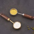Miniatyrbilde 4 av 4: Måleskje i rustfritt stål med trehåndtak for husholdningsbruk