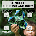 Miniatyrbilde 3 av 5: Shape Shifting Box - Prisbelønnet, patentert fidget-kube med 36 sjeldne jordmagneter - Transformeres til over 70 former(