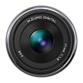 Miniatyrbild 3 av 3: Objektiv med fast brännvidd - Om System - M.Zuiko Digital 17 mm f/1.8 II - Svart - Micro 4/3-fäste - 2 års garanti