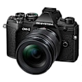 Pikkukuva 1 / 4: Hybridi kamera - OM System - OM-5 - Musta - ED 12-45mm f/4 PRO - 4545350053987