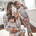 Pikkukuva 3 / 6: Jouluvaatteet Joulupyjamat perheen pyjamathousut Joulupuseropyjamasetti lapset 4t