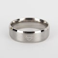 Miniatyrbilde 3 av 6: Superman Classic Ring i rustfritt stål - sandblåst finish, unik 8mm gull nr 10