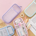 Miniatyrbilde 1 av 2: Rutenett Mesh Pen Pencil Etui Sminke Fargepose Kosmetikkveske Multifunksjonell For Skole Tenåringsjenter Transparent Penneetui Stasjonærveske for Voksne