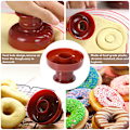 Miniatyrbillede 1 af 2: Donutform DIY-værktøj Donut Maker Cutter Form Bageriform Bage Dessert Bage Kageform