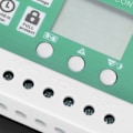 Miniatyrbild 4 av 8: 20A 12V 24V LCD-display Solladdningsregulator PWM Automatisk Fokusering Spårning Laddning
