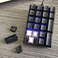 Miniatyrbild 8 av 8: Trådbundet tangentbord Stepped Keycap Fadeless Durable Bakgrundsbelyst 21 Tangenter LED Mekaniskt Tangentbord Röd Axel