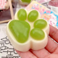 Miniatyrbild 1 av 5: Handgjord Taba Squishy Stor Katt, Jätte Paw Squishy, Squishy Paw för Barn och Vuxna - Perfekt Green grape