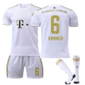 Pikkukuva 2 / 3: 22-23 Bayern Away #6 Joshua Kimmich T- set - Perfet 2XL