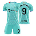 Miniatyrbilde 1 av 2: 23/24 FC Barcelona Bortedrakt Barn Kit 9 Lewandowski-Perfekt 9 LEWANDOWSKI barnstorlekar22