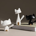 Miniatyrbild 4 av 4: liten svart katt julprydnad statyett semester samlarobjekt - - Perfet