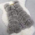 Miniatyrbilde 1 av 2: Varm Veste for Kvinner - Kunstig Pels Vest - Perfet Grey L
