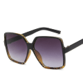 Miniatyrbillede 3 af 5: Firkantede solbriller Damer Luksus Big Frame Damer Solbriller Sort Fashion_y - Perfet 8 none