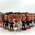 Pikkukuva 4 / 4: Jalkapallofanit heiluttavat Real Madrid Cairo Levan -mallia - Perfet Frankrike Mbappe