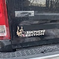 Pikkukuva 2 / 4: Koira Edition Auton Merkit Laserleikkaus Auton Ajoneuvon Tunnus, 3D-merkki Autotarrat Tarrat Autolle Kuorma-autolle RV-veneelle Ulkokoristelu-Perfet A