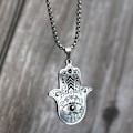 Miniatyrbilde 8 av 10: Hand of Fatima Halskjede Rustfritt stål Evil Eye Overcast Evil Eye Halskjede Anheng Halskjede Vennskap Halskjede U - Perfet A