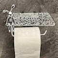 Pikkukuva 1 / 5: Ylellinen kultainen WC-paperiteline hyllyllä, ei lävistystä, akryylinen rullapaperiteline, pyyhekoukku, kylpyhuonetarvikkeet, kylpyhuone-Perfet Style 2 Silver