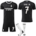 Pikkukuva 1 / 2: 25-26 Real Madrid Lasten Aikuisten Musta Jalkapalloharjoittelu Jersey Setti (Sisältää Sukat)- Perfet No.7 VINI JR M