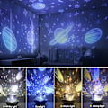 Miniatyrbillede 4 af 5: Baby Projektor Natlampe, LED Børne Natlampe Musikalsk og Lysende Lampe 360° Rotation, 8 Sange, 6 Projektionsfilm, Stjerne Projektor - Perfekt