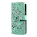 Miniatyrbillede 2 af 4: Syv-bladet Blomster Præget Læder Telefon Cover - Perfet Compatible with MotorolaMoto G35