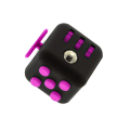 Pikkukuva 2 / 2: Fidget Cube - vaaleanpunainen/musta - täydellinen multicolor