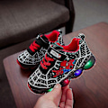 Miniatyrbild 2 av 5: Barn Sportskor Spiderman Lysande Sneakers Barn LED Självlysande Skor för Pojkar - Perfekt Black 29