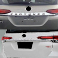 Miniatyrbild 4 av 5: 3D Bokstavs Emblem Bagageutrymme Styling Logotyp Dekal Baklucka för Fortuner - Perfekt 1PC Red