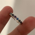 Miniatyrbild 5 av 6: Flerfärgade cirkulära zirkonringar Justerbar ring - Perfet