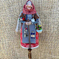 Miniatyrbild 4 av 5: Lyckobringande Kökshäxa Docka, Magiskt Broderade Gosedjur, Samlarobjekt Hängande Heminredning Folkkonst Gåva - Perfekt C