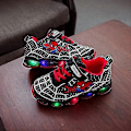 Miniatyrbild 3 av 5: Barn Sportskor Spiderman Lysande Sneakers Barn LED Självlysande Skor för Pojkar - Perfekt Black 29