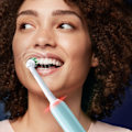 Pikkukuva 4 / 8: Oral B Eltandborste Pro3 Blue + Extra Refill