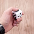 Pikkukuva 6 / 6: Fidget Cube, valkoinen/musta