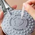 Miniatyrbild 2 av 6: Multifunktionell rengöringsborste för duschhuvud: Halkfri design för att förhindra blockeringar i trånga utrymmen