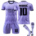 Miniatyrbillede 1 af 2: Ny sæson 2022-2023 Real Madrid fodboldtrøje fodbolddragter MODRIC 10 Kids 16(90-100CM)