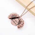 Miniatyrbild 1 av 4: You Are My Sunshine Open Locket Solros Halsband Boho Smycken