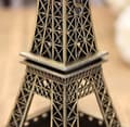 Miniatyrbillede 5 af 5: Bronze Tone Paris Eiffeltårn Figur Statue Vintage