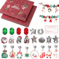 Pikkukuva 1 / 8: 24 kpl Joulu Advent Kalenteri Blind Box Set DIY Helmi Ripustimet Joulu Rannekoru .C B